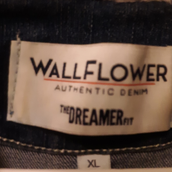 Jean jacket - Picture 4 of 6